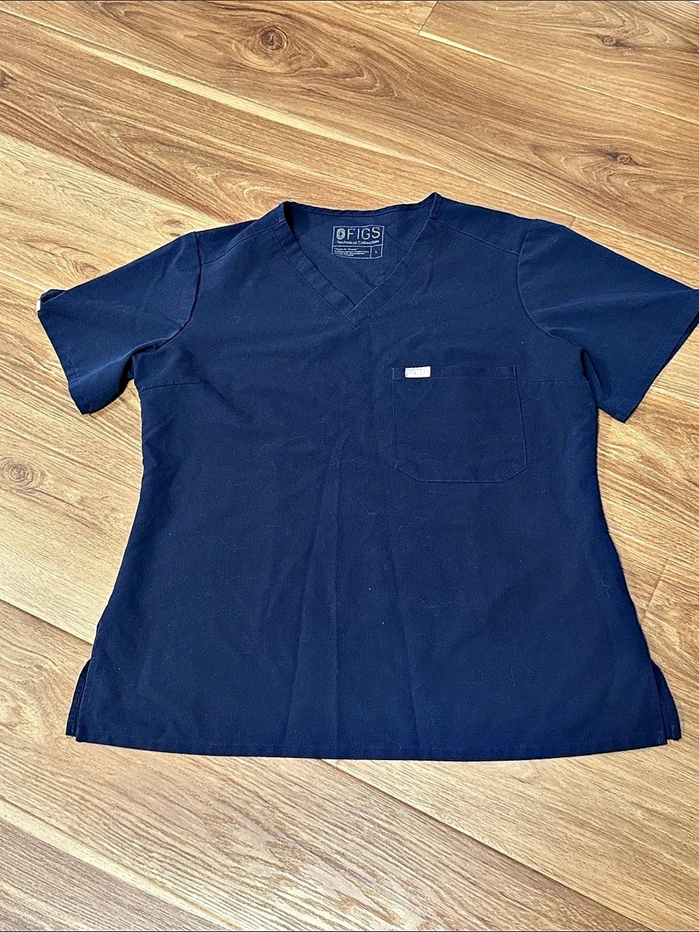 FIGS Catarina One-Pocket Scrub Top in Blue